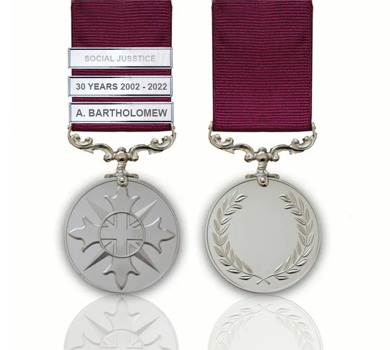 The Social Justice Medal of the British People - Image 3